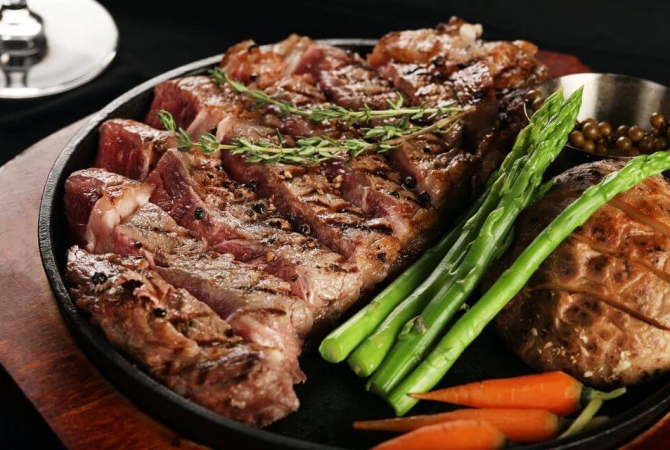 ⁉️ TẠI SAO CẦN PHẢI ĐỂ STEAK 